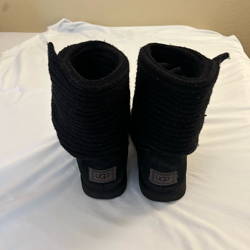 Ugg Classic Knit Boots